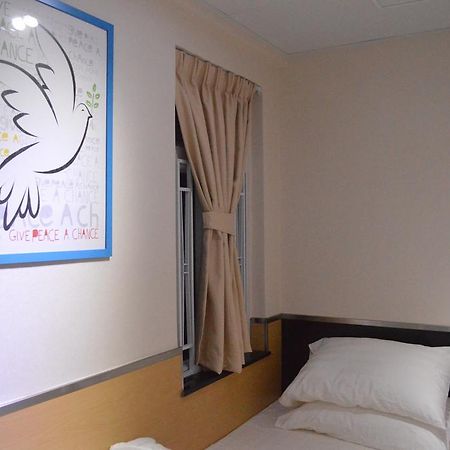 Modern Inn Hong Kong Room photo